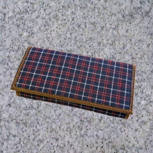 4th Generation: Pouches &amp; Cases: ROLL UP POUCH PLAID