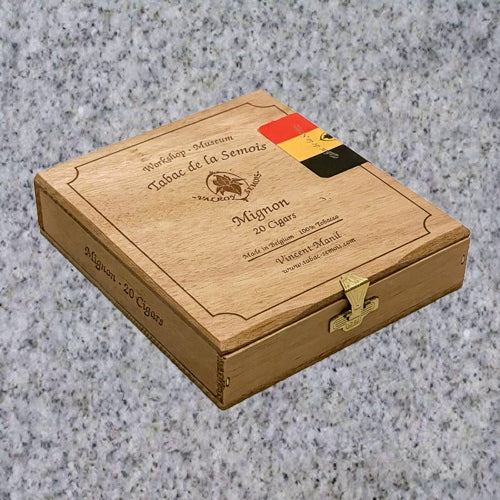 Tabac Manil: MIGNON  (3.5&quot; x 22) Box of 20